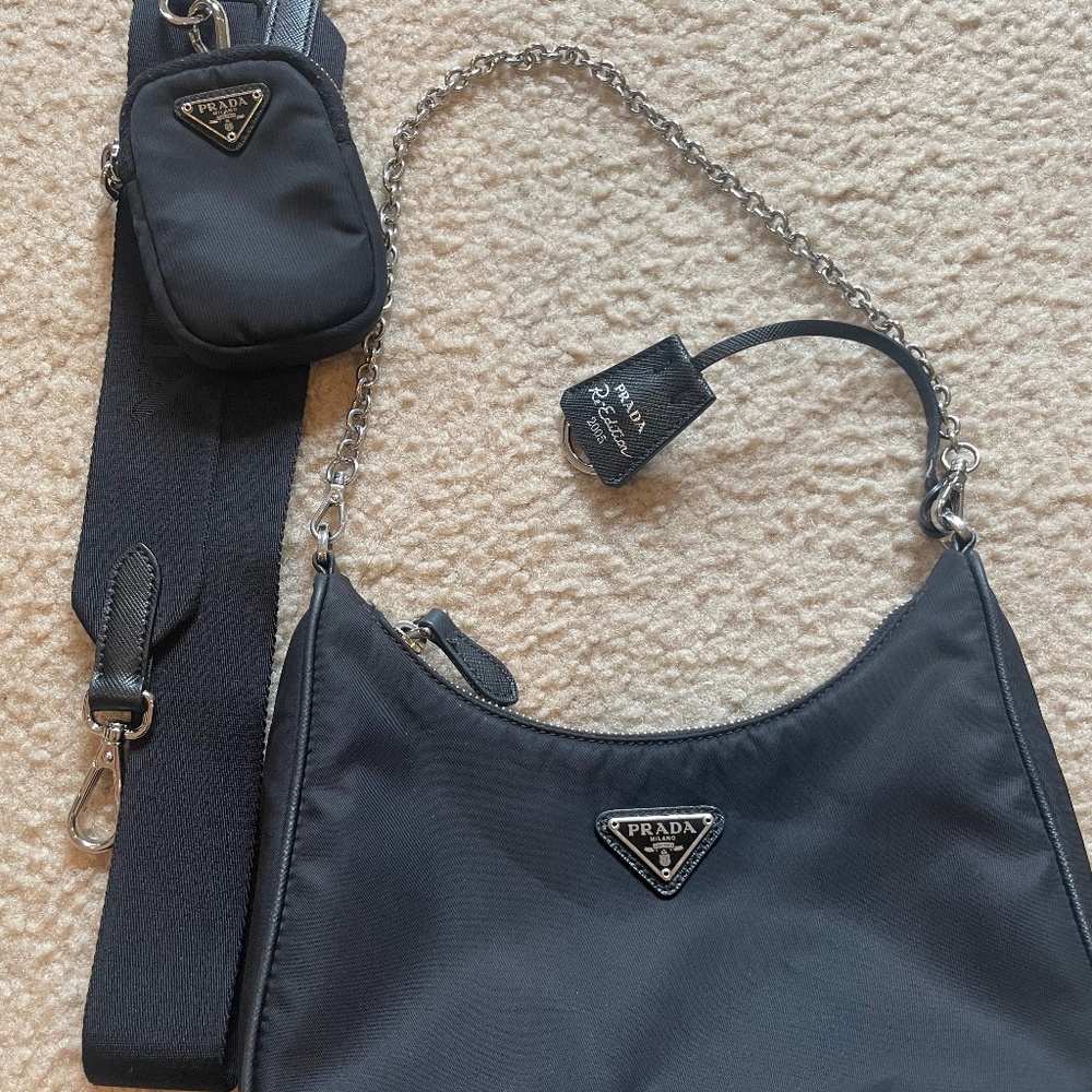 PRADA  Nylon Re-Edition 2005 Shoulder Bag Black